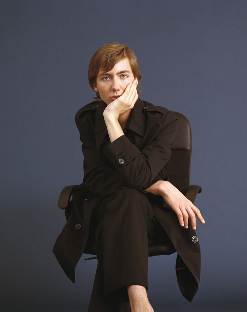 DAZED_HUGO_BOSS_06_17_018 copy_web